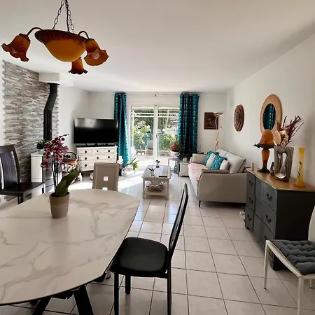 别墅 Climatisee Avec Jacuzzi 拉隆德莱丝莫里斯